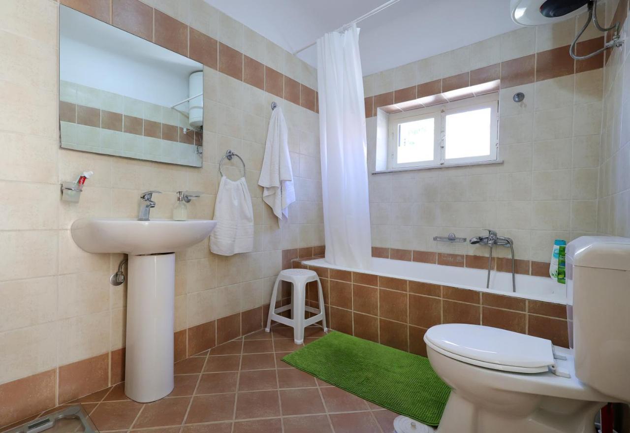Feidiou 1 Apartment Aegina ภายนอก รูปภาพ