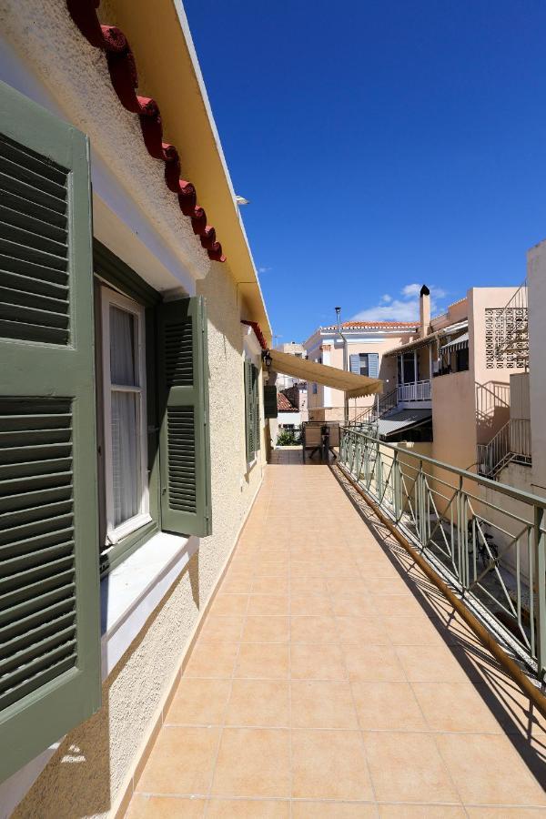 Feidiou 1 Apartment Aegina ภายนอก รูปภาพ
